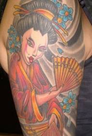 Dakong bukton cartoon style Asyano geisha bulak ug fan tattoo nga sumbanan