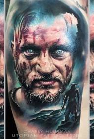 Realistyczny styl tatuażu portret krwawego pirata