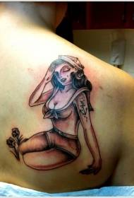 modello di tatuaggio ragazza sexy marrone spalla