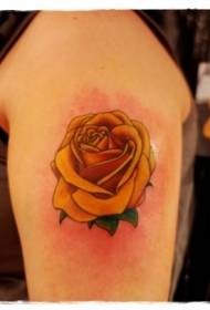 рамо прост ръчно рисуван цветен модел татуировка роза