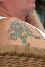 poza tatuaj leprechaun desen animat culoare umăr