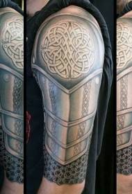 Modello realistico del tatuaggio dell'armatura medievale di grande stile celtico del braccio