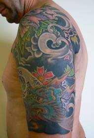 Uzorak tetovaže azijskog zmaja velikog plavog platna