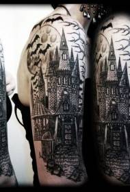 Brazo aterrador castillo blanco y negro con patrón de tatuaje de murciélago