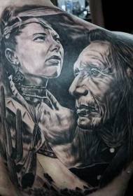 Modello retro-realistico in bianco e nero del tatuaggio del ritratto indiano