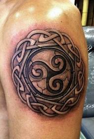 Braț model de tatuaj nod nod celtic