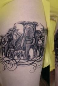 Corak tattoo keluarga gajah hitam bermata besar