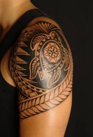 Bruņurupuča Polinēzijas dekoratīvs melns tetovējums