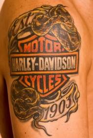 Logo de Harley davidson de gran brazo con patrón de tatuaxe de serpe
