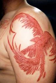 Красивая татуировка с вырезанным мясом из кожи феникса