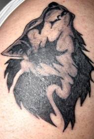 Чорно-білий перевертня аватар плече татуювання візерунок