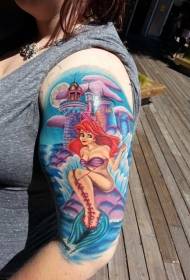 Sirena de dibuixos animats bonica de braç gros amb patró de tatuatge de castell