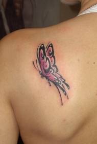 Patrón de tatuaje de mariposa rosa en la espalda