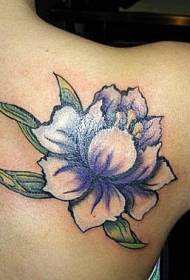 Costas branca e roxa linda flor tatuagem padrão