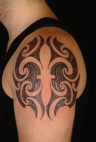 Чорна лілія візерунок плече татуювання візерунок