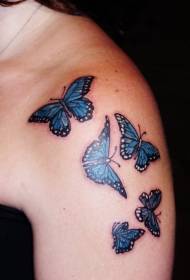 Balto ir mėlyno mažų peteliškės tatuiruočių modelis