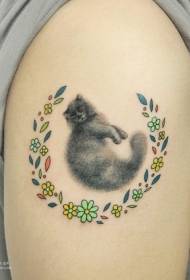 Grande braccio colorato bellissimo gatto con motivo a fiori