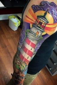 Braccio bellissimo modello di tatuaggio colorato faro