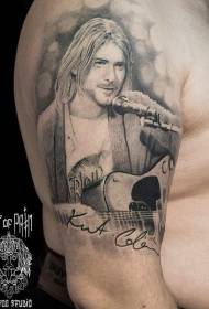 Черно-бяло портретно котеко портрет в стила на голяма ръка с модел на татуировка на китара