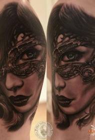 Arm färg realistisk mask kvinna tatuering mönster