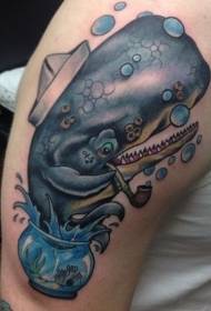 Patrón de tatuaje de ballena azul de brazo grande de la nueva escuela