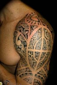 Cov xim dub zoo nkauj dub Polynesian totem tattoo qauv nrog caj npab loj