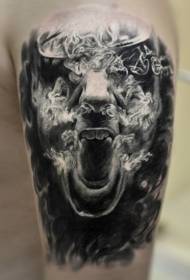 Patrón de tatuaxe de cara de estilo negro de brazo grande horror