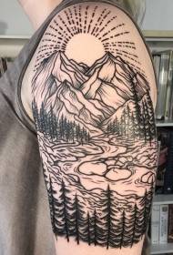 Riu de muntanya negra de braç gran amb patrons de tatuatge de sol i bosc