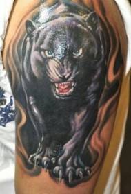 Felle zwarte panter tattoo patroon