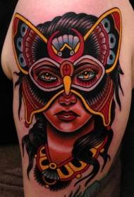 Barva velika ženska stare šole z vzorcem tatoo maske metulj