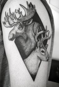 Fòm jewometrik ak modèl tatoo gwo bra nwa Elk