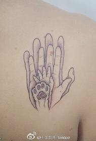 Schouderlijn gelukkig hand tattoo patroon