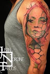 modeli i tatuazhit të gruas me bojëra uji