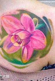 Váll rózsaszín virág tetoválás minta