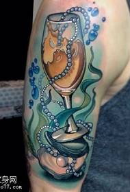 Shoulder wine glass pearl tattoo pattern