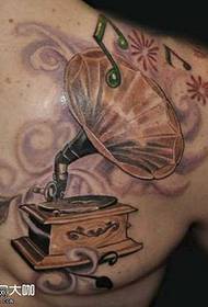 Patrún tattoo meaisín ghualainn cheoil