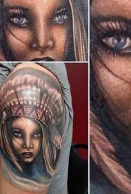 Modello di tatuaggio ritratto di ragazza indiana colorato scioccante