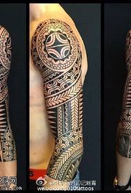 He tauira tauira tattoo totem matarohia