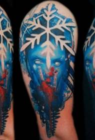Цветно тайнствено женско лице с голяма ръка мечтания стил с татуировка на снежинки