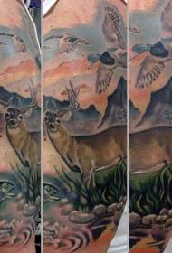 dreri me ngjyra me modelin e tatuazheve të rosave dhe peshqve