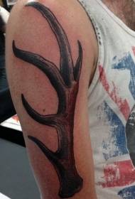 Sebopeho sa letsoho la mongolo oa tattoo oa antler