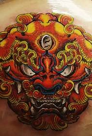 Dominerende Tang løve tatovering