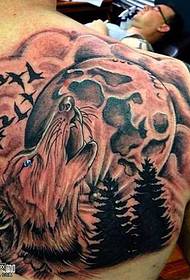 Το τατουάζ μοτίβο wolverine