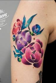 Skouder akwarel floral tatoetpatroan