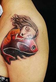 Padrão de tatuagem de sereia ombro