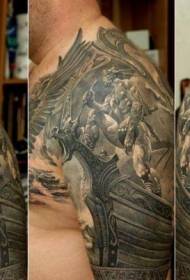 Hallef-schwaarze Pirateschëff an Dragon Tattoo Muster