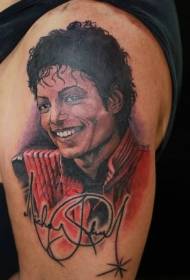 Stor arm farve Michael Jackson portræt med signatur tatoveringsmønster