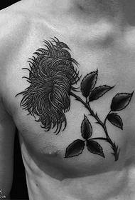 Padrão de tatuagem de flor de espinhos no ombro