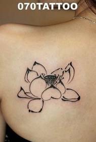 Illustrazione affascinante del tatuaggio del loto delle spalle fresche di bellezza