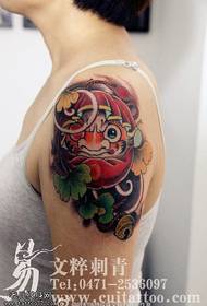 Modello di tatuaggio uovo Dharma dipinto a spalla